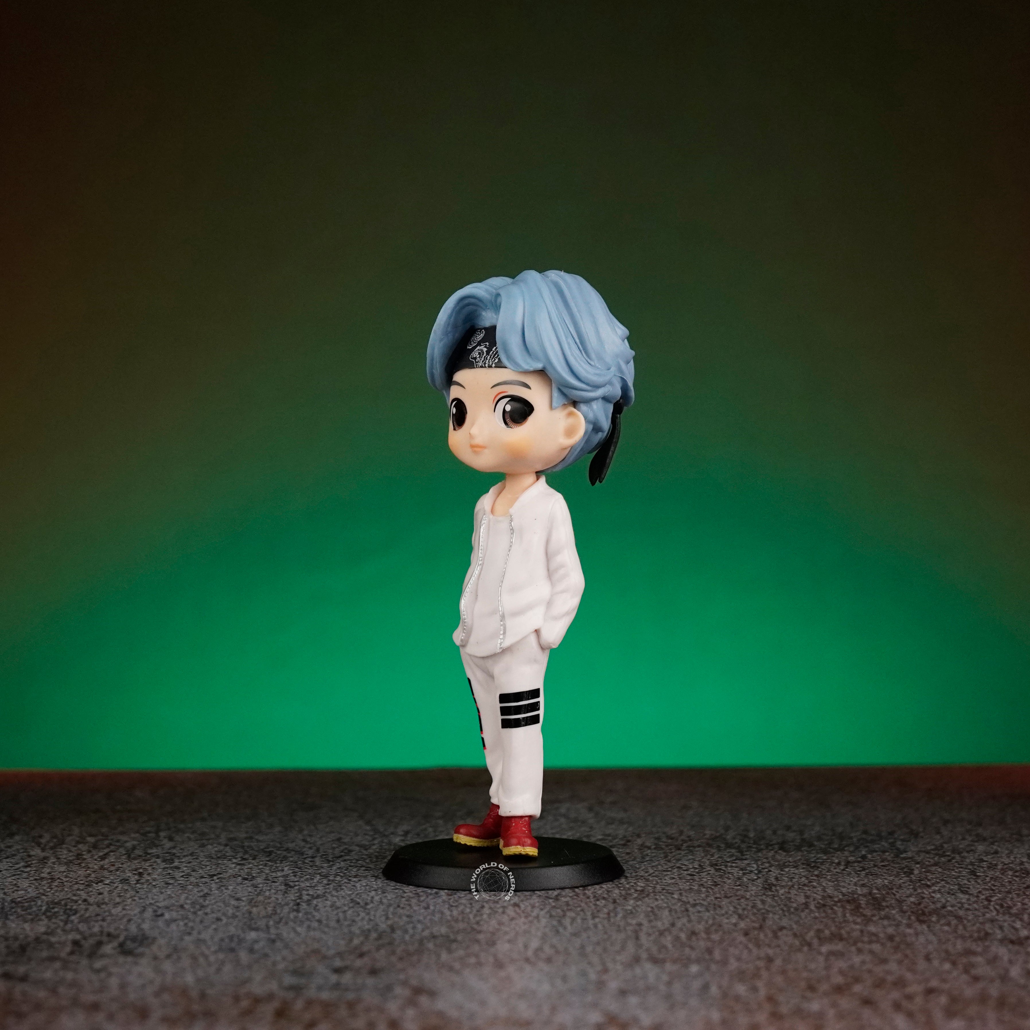BTS SET OF 7 ACTION FIGURE – The World Of Nerds